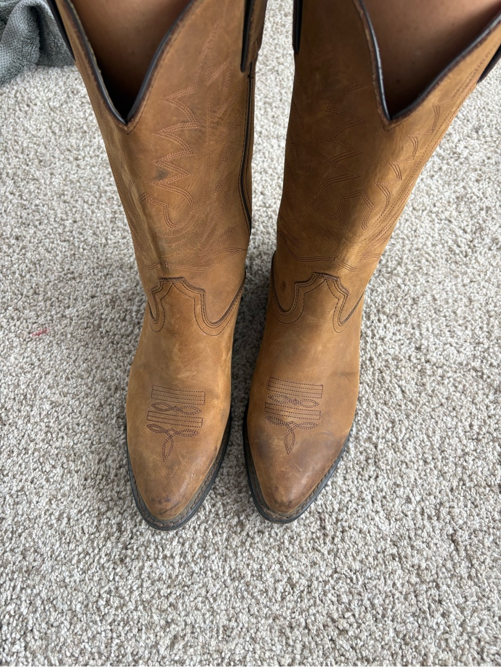 Women’s Durango Brown Leather Western Cowgirl Boots with Embroidered Toe